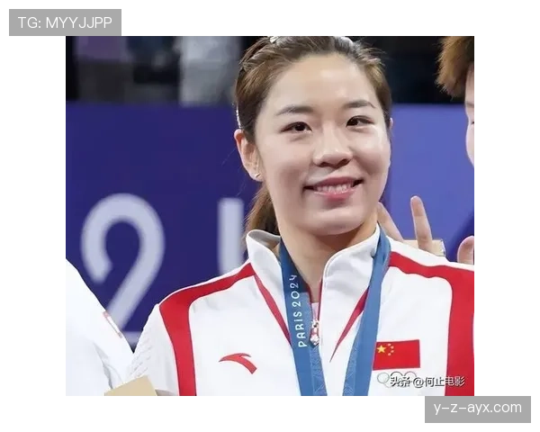 贾一凡赛场上像导演，私下却比明星还爱买买买，天价包包背到炫耀都不眨眼